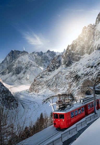 Chamonix-Ski-Car-min