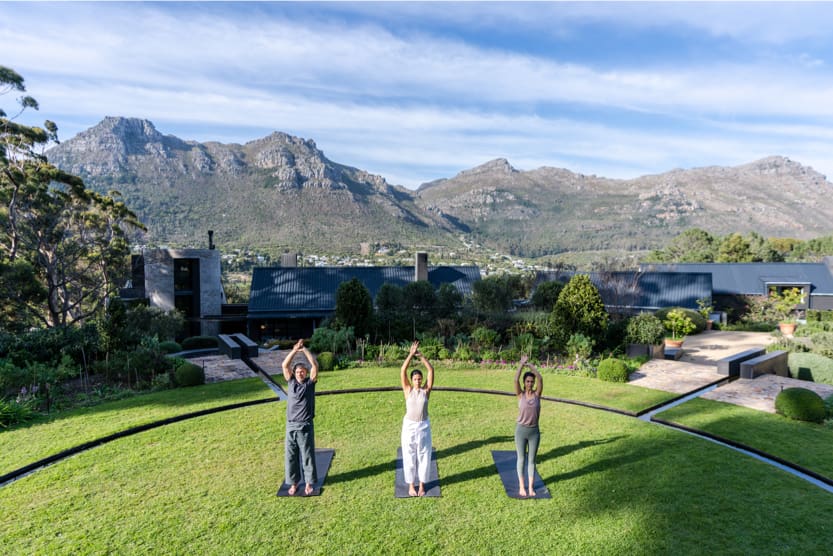 villa-fynbos-cape-town-yoga-garden-min