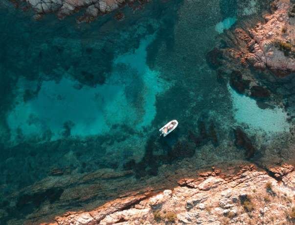 boat-from-above-corsica