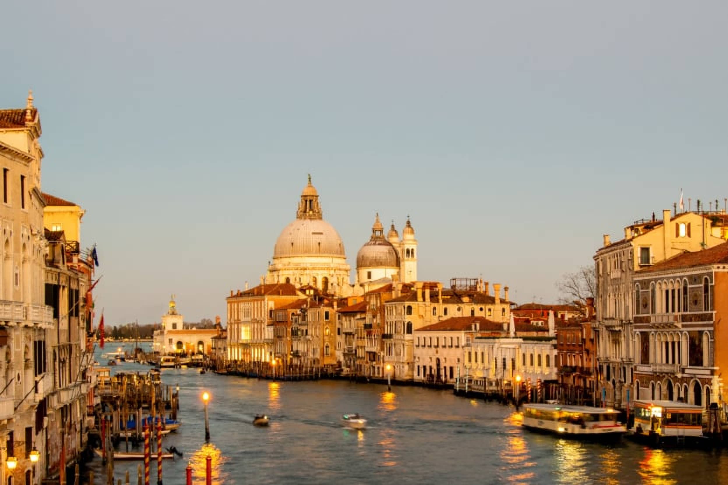 Italy-in-November-Venice-min