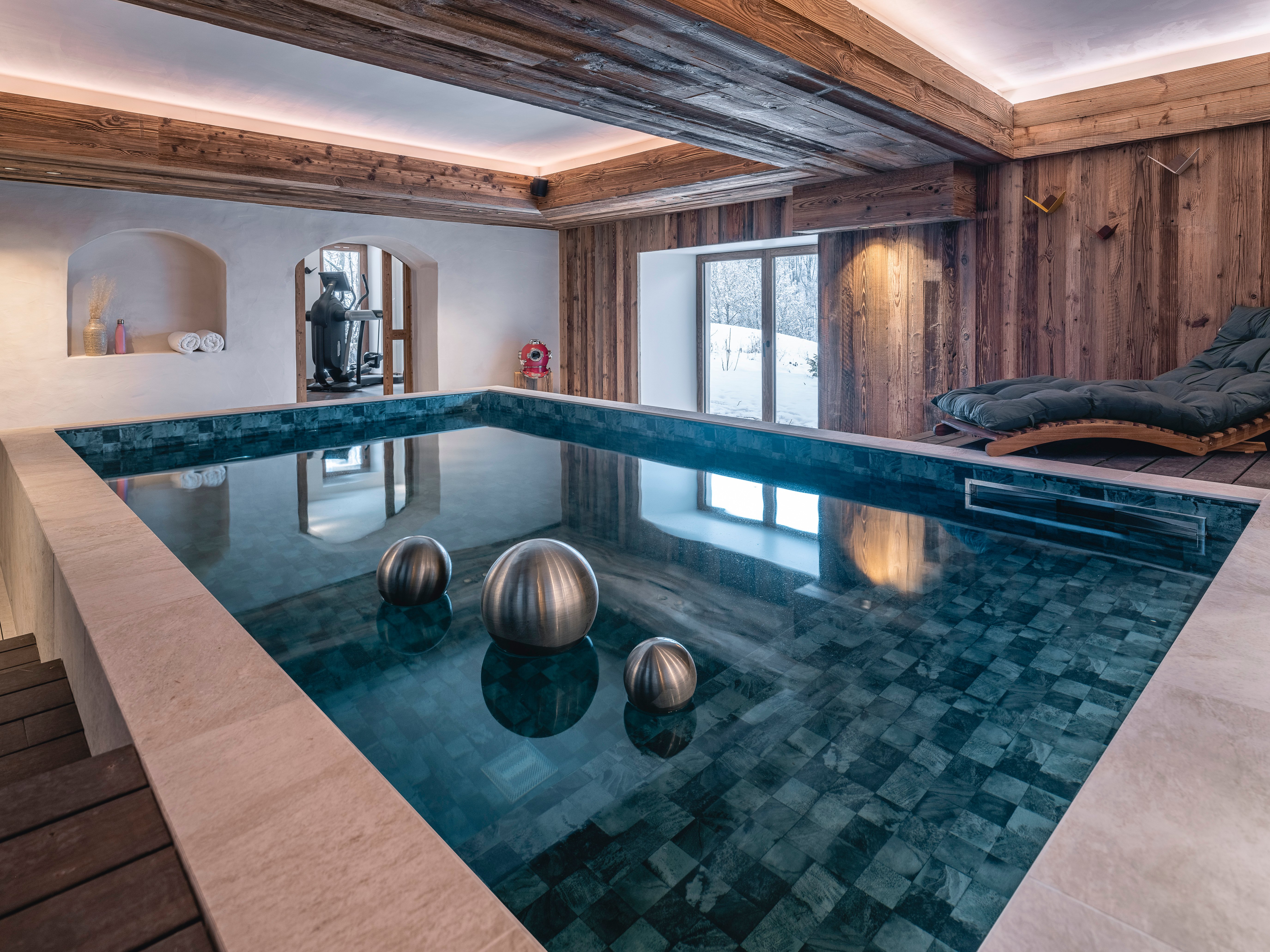 Chalet Tribu Pool