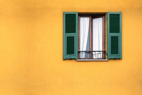 best-hidden-gems-france-europe-provence-window-picturesque