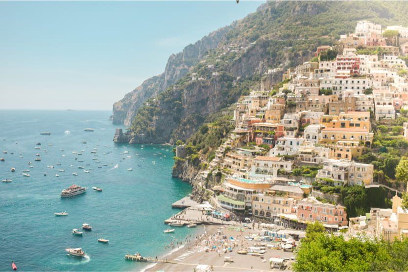 best-places-to-visit-in-Italy-in-summer-amalfi-positano-min