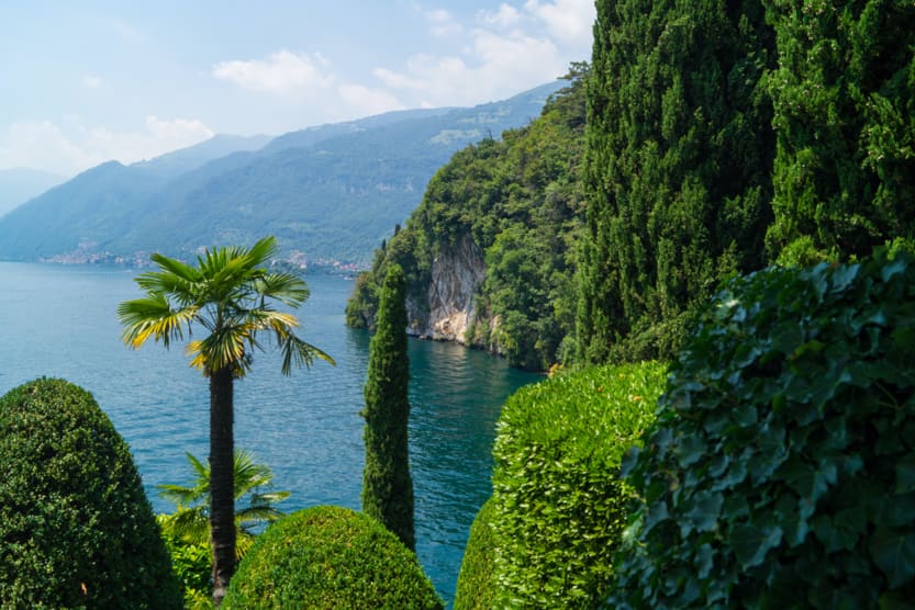 best-places-to-visit-in-Italy-in-summer-villa-balbianello-como-view-min