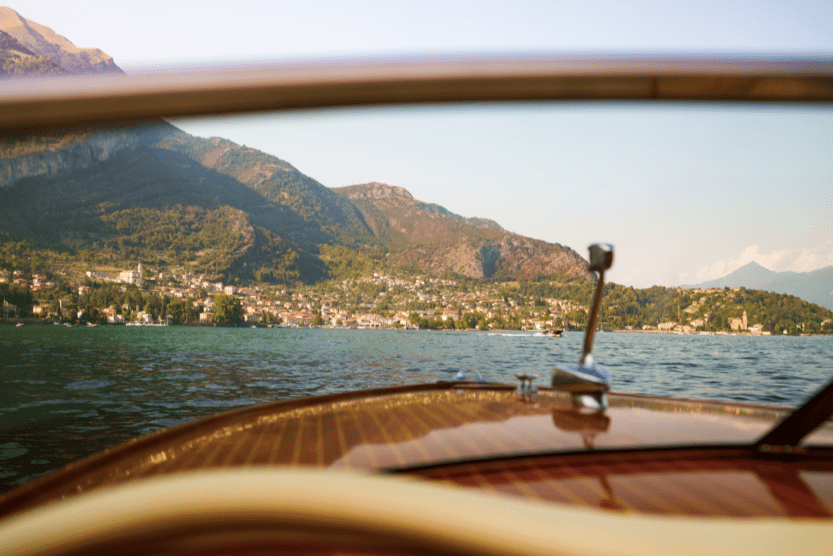 best-places-to-visit-on-lake-como-boat-min
