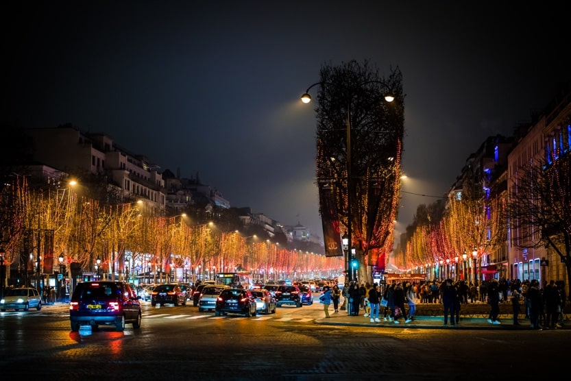 best-winter-city-breaks-paris-lights
