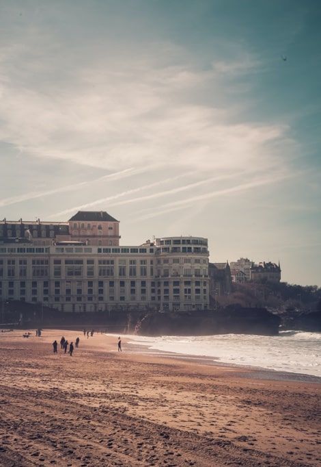 biarritz-guide-plage-min