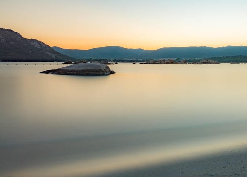 corsica-hiking-lake