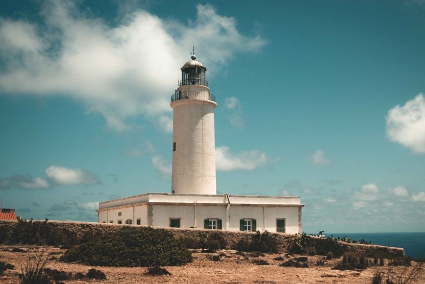 formentera-family-villa-lighthouse-min