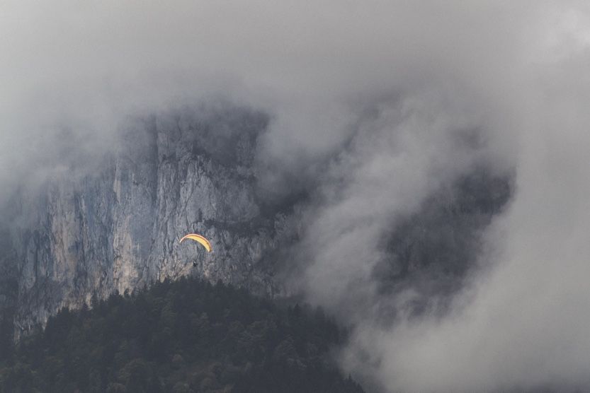 french-alps-summer-holidays-paragliding