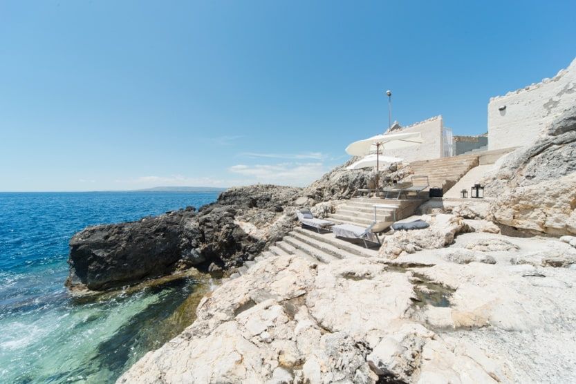 italy-beach-holidays-villa-sirena-min