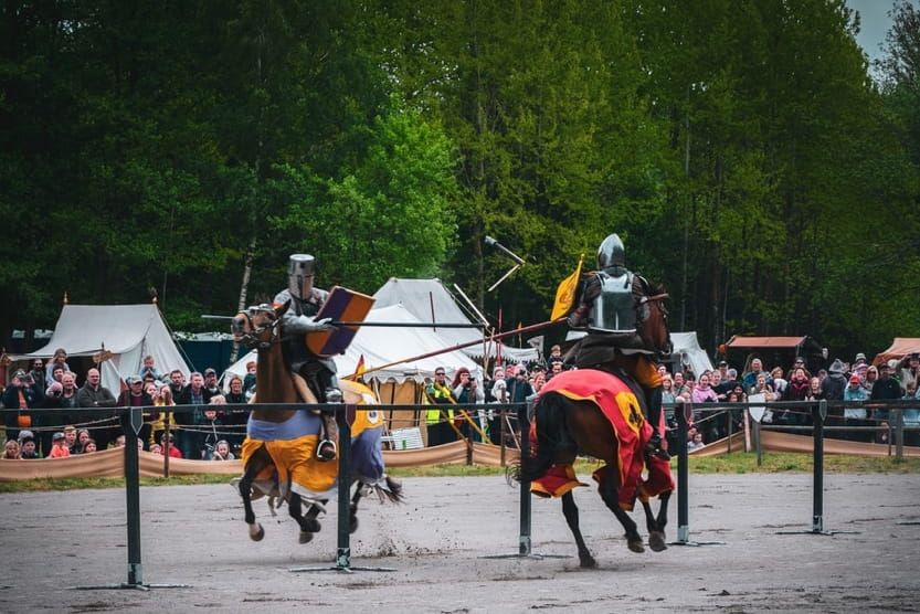 normany-family-medieval-jousts
