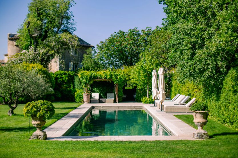 le-pigeonnier-villa-provence-pool