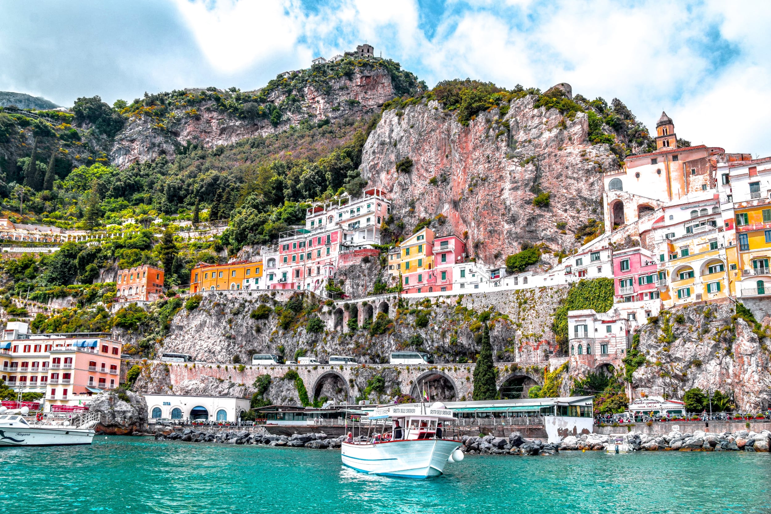 luxury-italy-coast-holidays-amalfi-coast-min