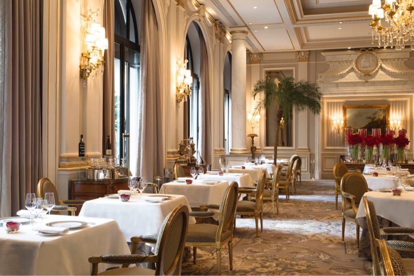 michelin-star-restaurants-france-cinq-min