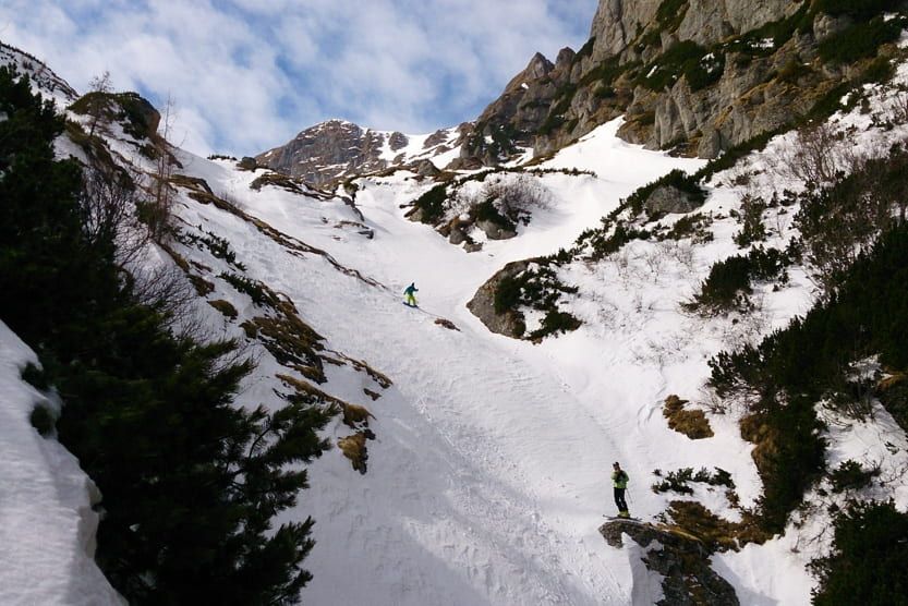 adventure-holidays-france-skiing