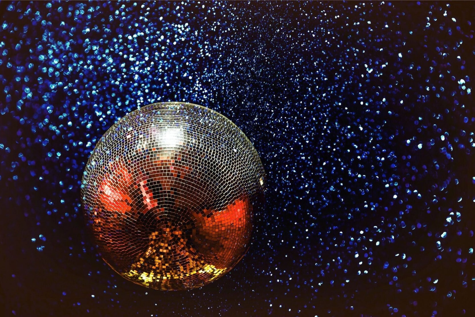 party-in-ibiza-disco-ball-ceiling