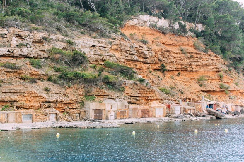 plages-secretes-ibiza-cala-salada