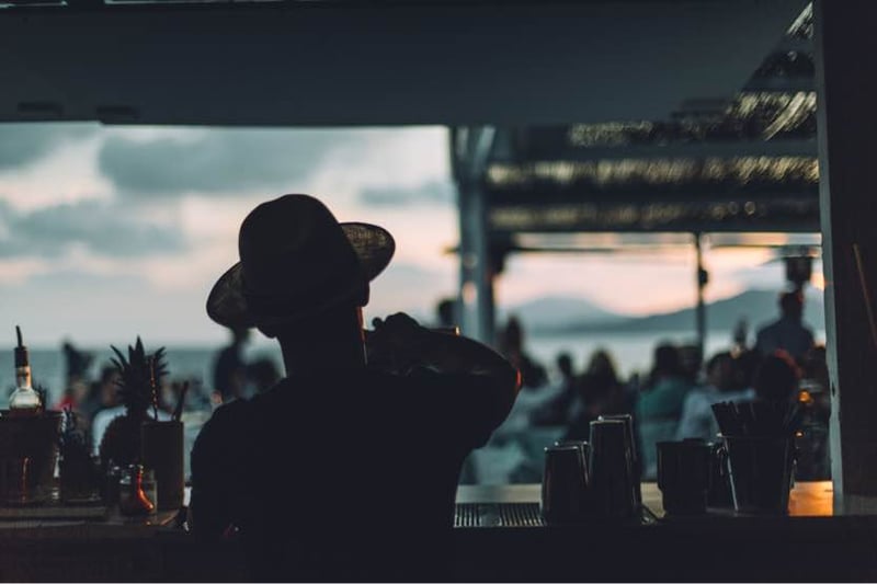 que-faire-a-ibiza-beach-bar