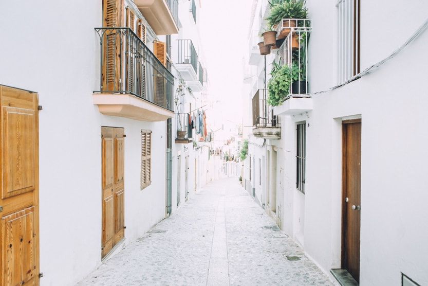 que-faire-a-ibiza-en-decembre-rues-1
