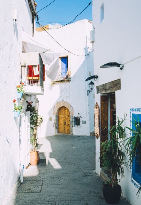 que-faire-a-ibiza-en-decembre-une-rue-1