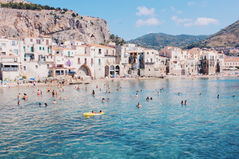 where-to-travel-with-family-sicily-1