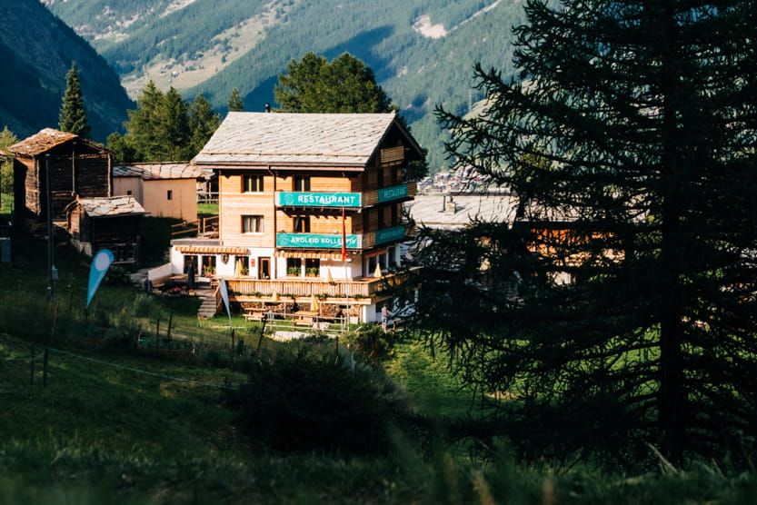 Escape de la vida cotidiana en los Alpes