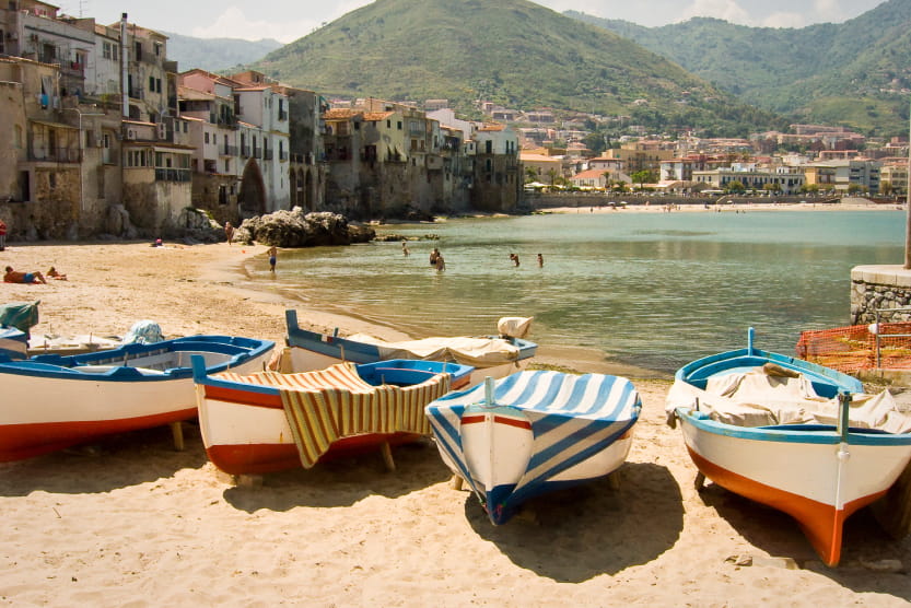 Le Collectionist's Insider Guide to Sicily's Best Beaches