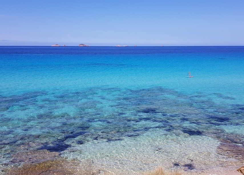 Notre sélection des meilleures plages pour les familles à Ibiza