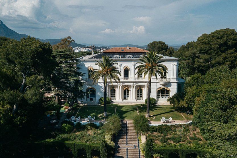 Snapshots: Villa Roc, a dreamy escape to the South of France